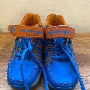 Share Similar items b8bc1004-b6ea-4368-8f7b-eb5d6170a8e8S5ccd8113-b6e4-4d0a-9aa2